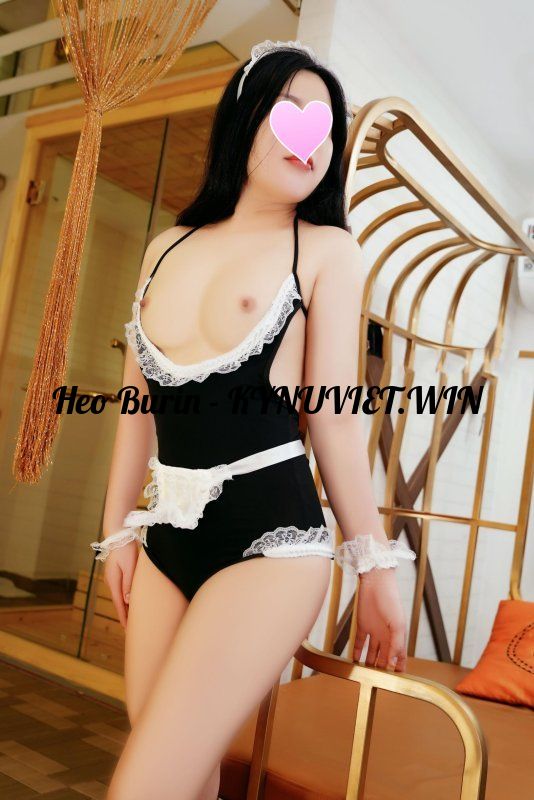 be-an-suri-da-trang-body-tuyet-my-ky-thuat-lam-tinh-de-me-1577965-original.jpg